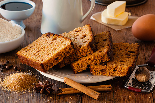 Cómo hacer una tarta de pan de jengibre