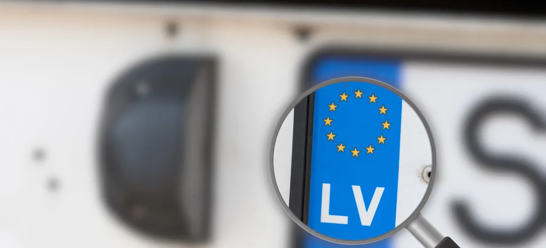 Matrícula europea de Letonia LV