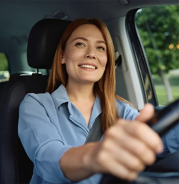 chica al volante
